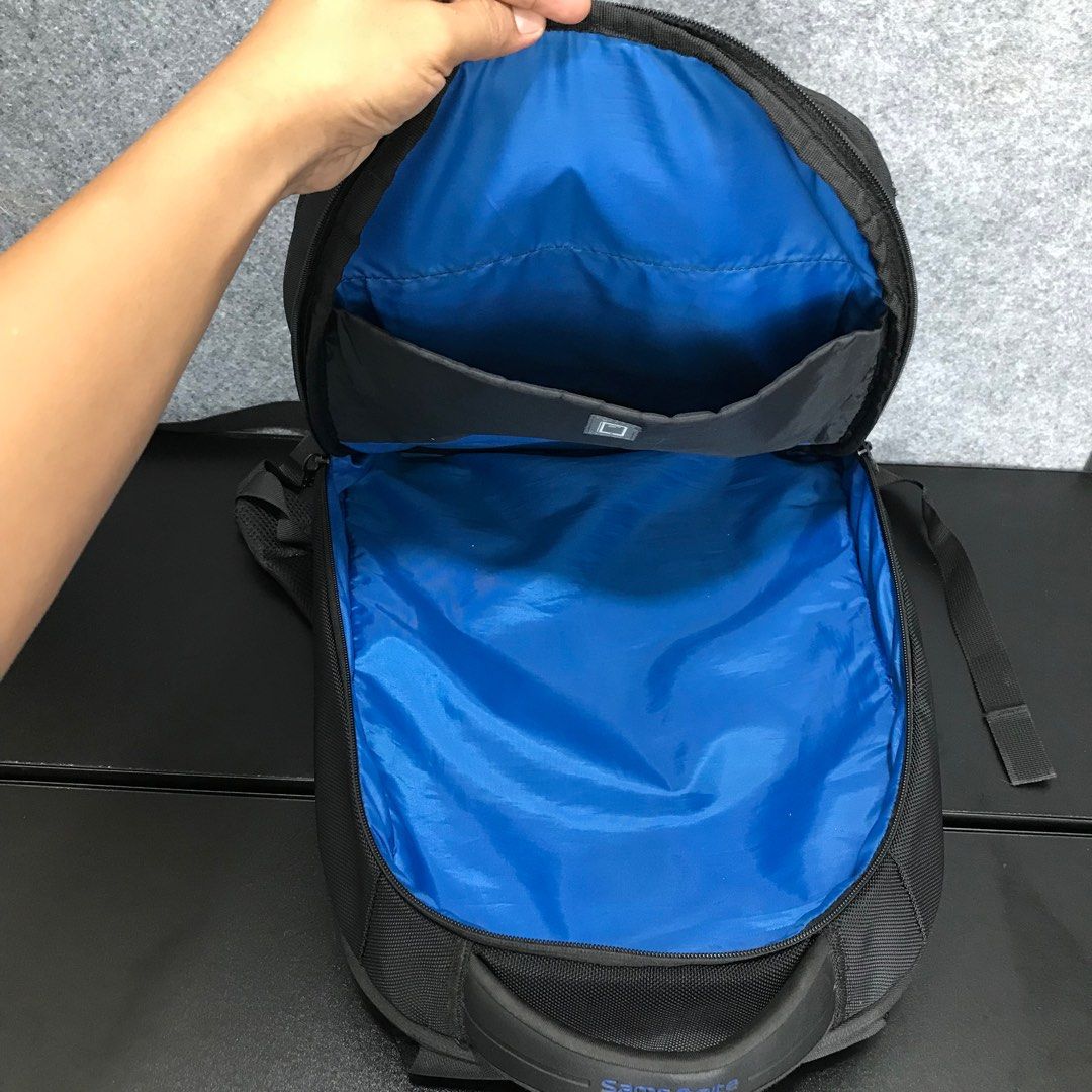 Samsonite Backpack on Carousell