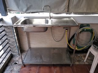 Stainless Kitchen sink