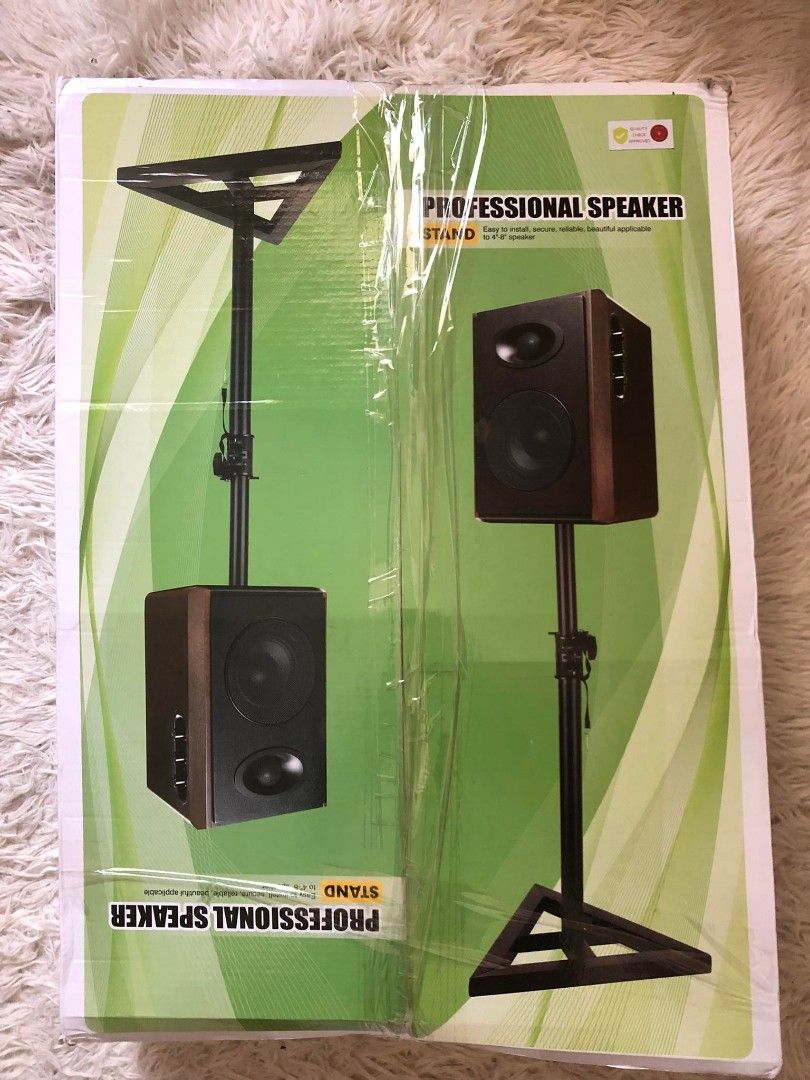 Studio speaker stand on Carousell