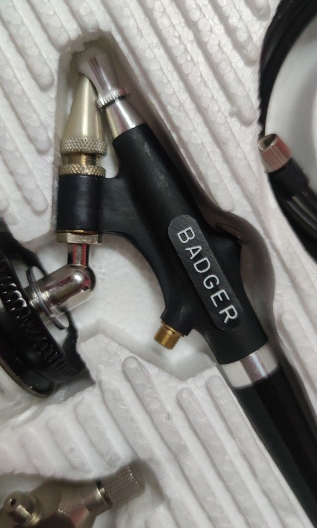 TAMIYABADGER 350 AIRBRUSH, Hobbies & Toys, Stationary & Craft, Art
