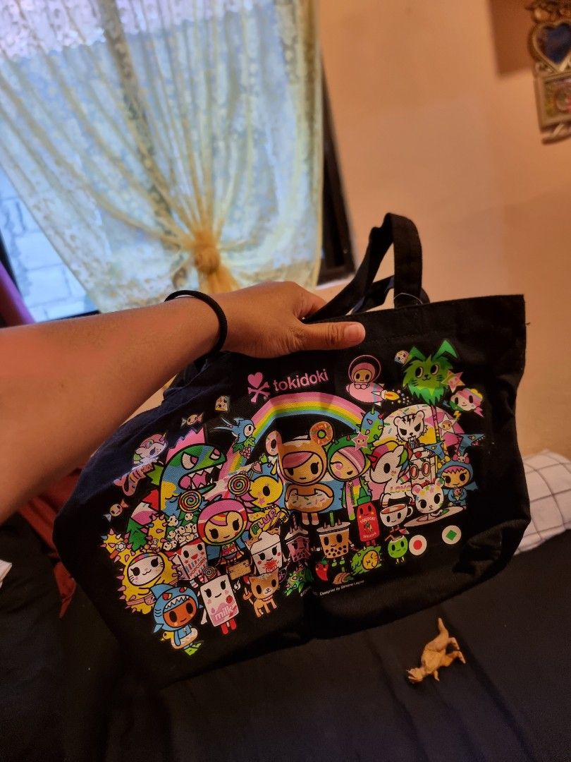 Tokidoki tote bag- 500 (Category: Tote Bags) located in Manila. Submitted by Collectibles (Listing ID 1230358314, Image 3). Description: new.. tokidoki from SG.