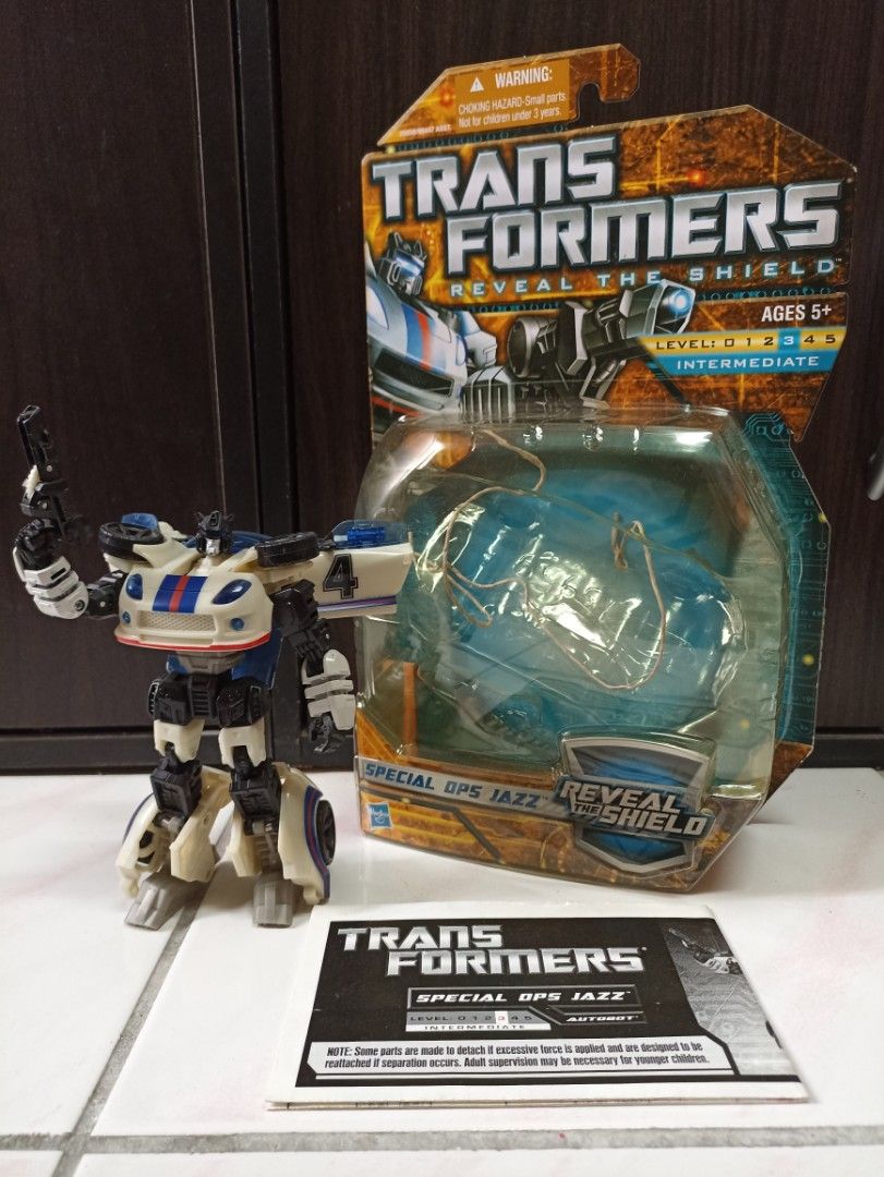 Transformers reveal the shield special ops jazz Hobbies Toys
