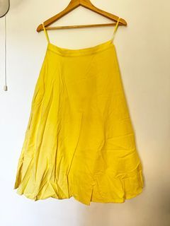 Uniqlo Yellow Skirt
