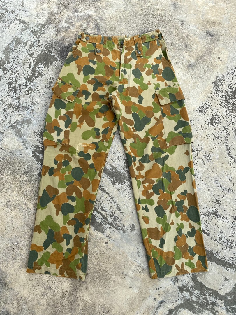 Vintage Duck Camo Cargo Pants, Men's Fashion, Bottoms, Jeans on Carousell