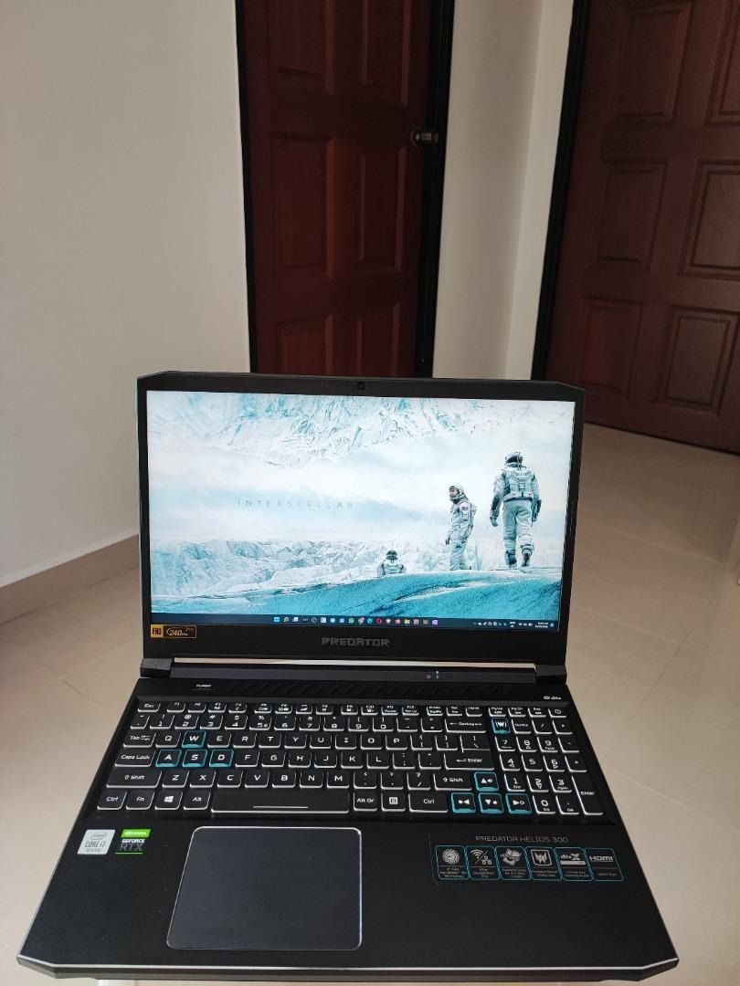 with original box) Acer predator Helios 300 (i7 10th, rtx2070