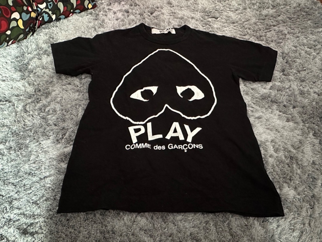 100 Authentic Comme Des Garcons CDG Play Upside Down Heart Logo Black Unisex Tee Mens Size S