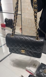（分類：）位於 。 由 faketor_l 提交（商品編號 1230558461，圖片 1）。簡介： 。