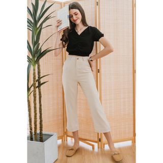 (Category: ) located in . Submitted by thriftingthursday (Listing ID 1230649994, Image 1). Description: .