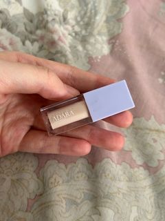 Adara spot eraser concealer