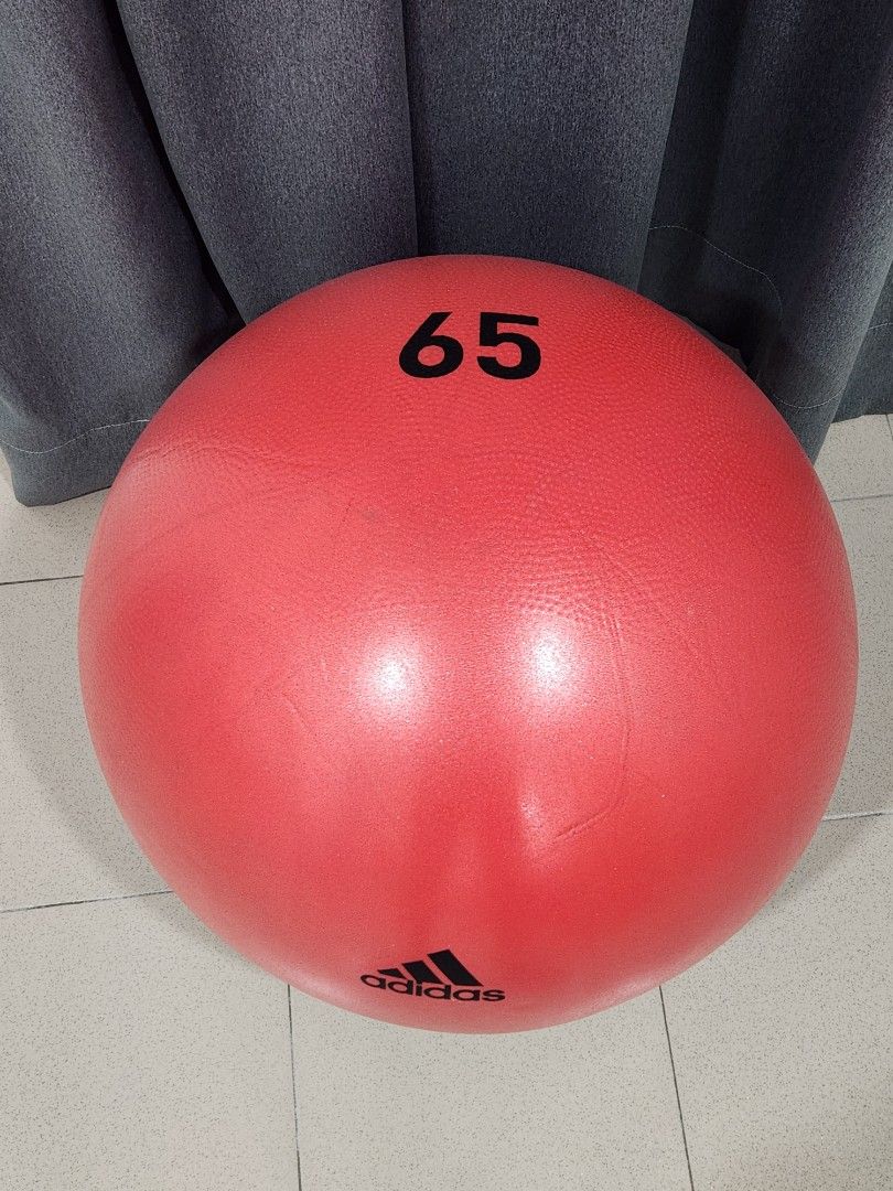 Adidas yoga top ball