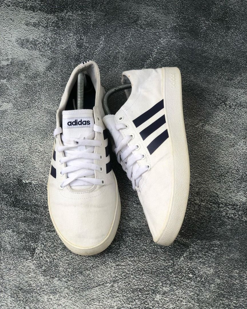 Adidas neo easy vulcanized low shoes 2025