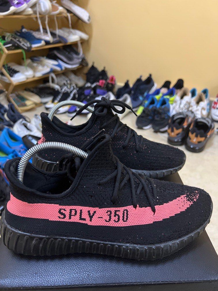 Yeezy boost 350 on sale black and pink