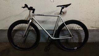 （分類：）位於 。 由 SPEEDSTER_88 提交（商品編號 1230714804，圖片 1）。簡介： 。