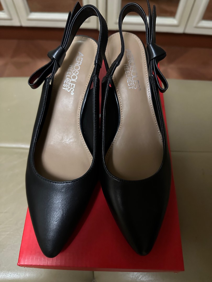 Aerosoles top slingback pumps