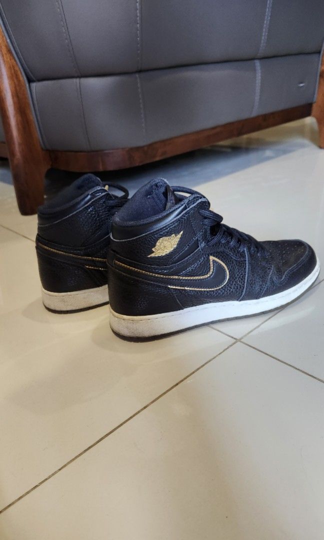 aj1 city of flight