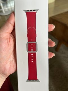 Apple Watch 42mm classic buckle berry leather