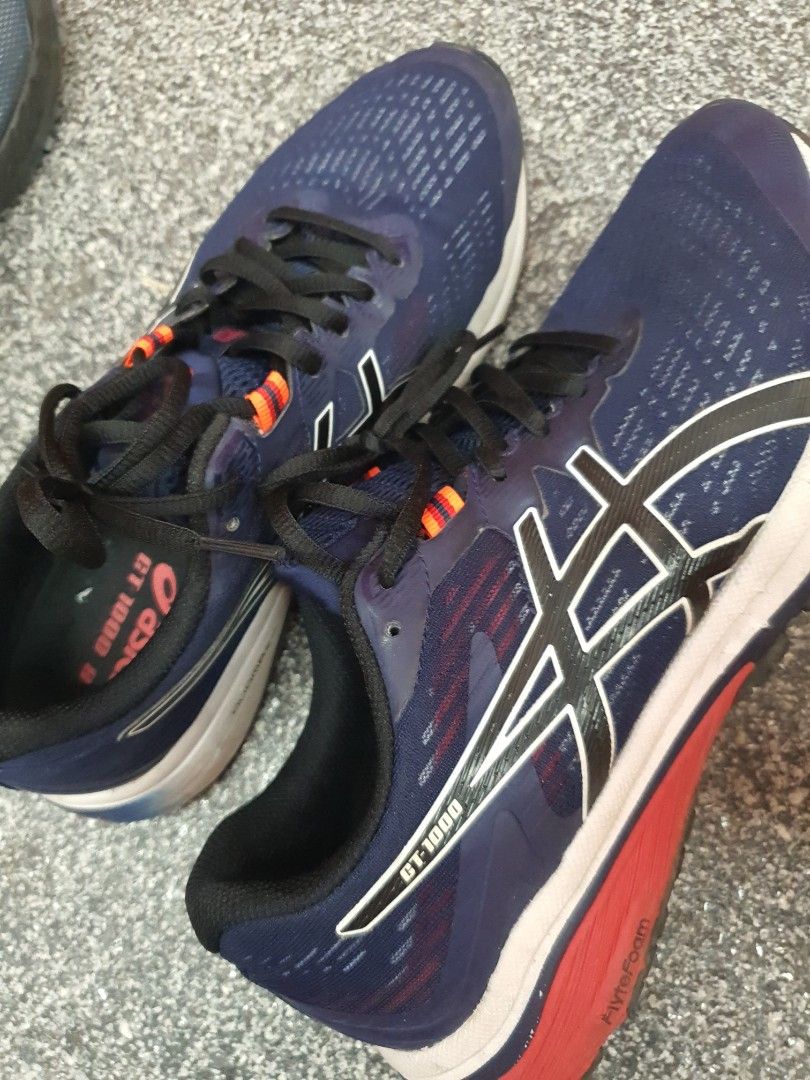 asics gt 1000 8 running shoe
