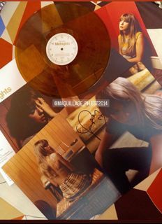 AUTHENTIC/ORIGINAL Taylor Swift Midnights Vinyl with Hand Signed Photo from Taylor Swift USA