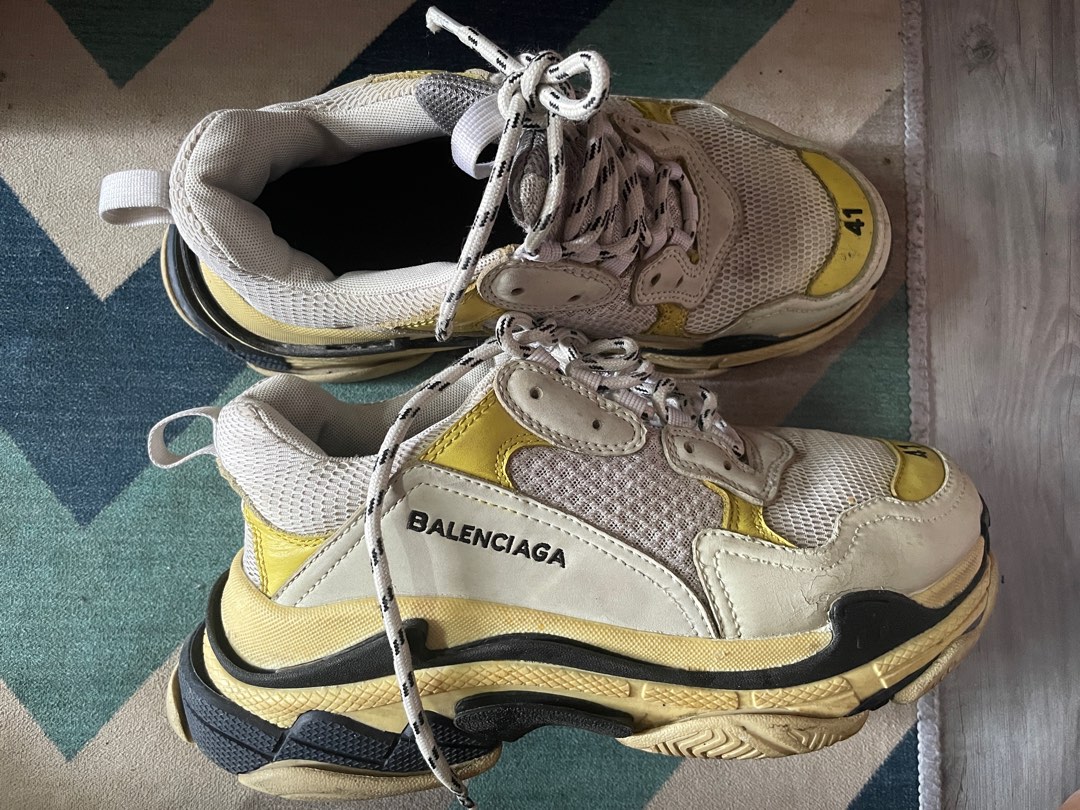 fortjener Forfatning Foresee Balenciaga sneakers, Men's Fashion, Footwear, Sneakers on Carousell