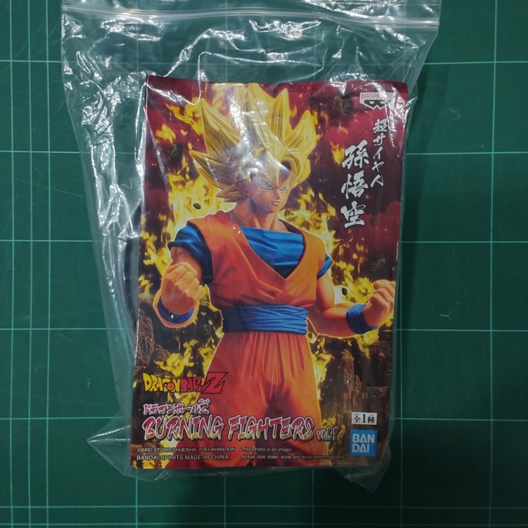  Banpresto 17847 Dragon Ball Z Burning Fighters Vol. 1 Son Goku  Figure : Toys & Games