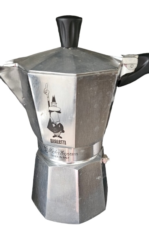 Bialetti Brikka 2 Cup Moka Pot, TV & Home Appliances, Kitchen