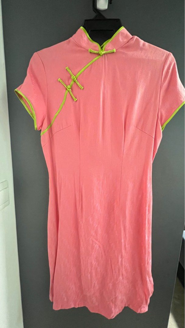 Golden scissors cheongsam prices discount
