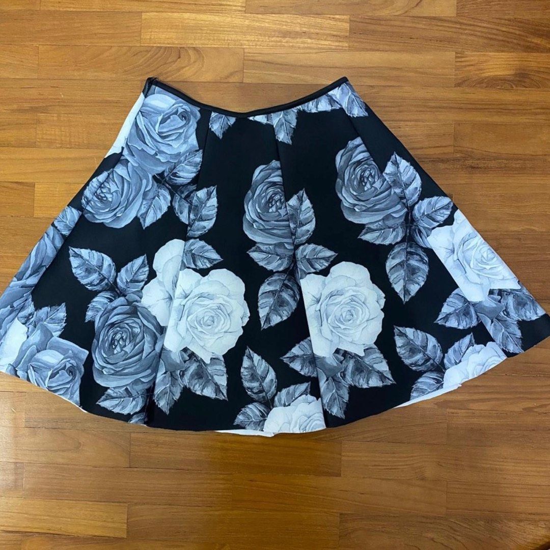BRAND NEW Black White Floral Floral Flare Work Skirt Zip Aline