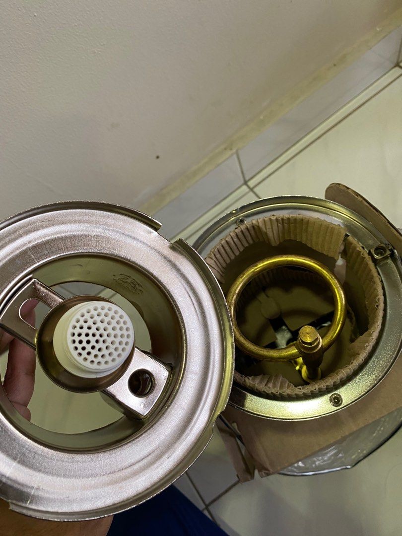 Butterfly Pressure Lantern (Steel Body), Sports Equipment, Hiking