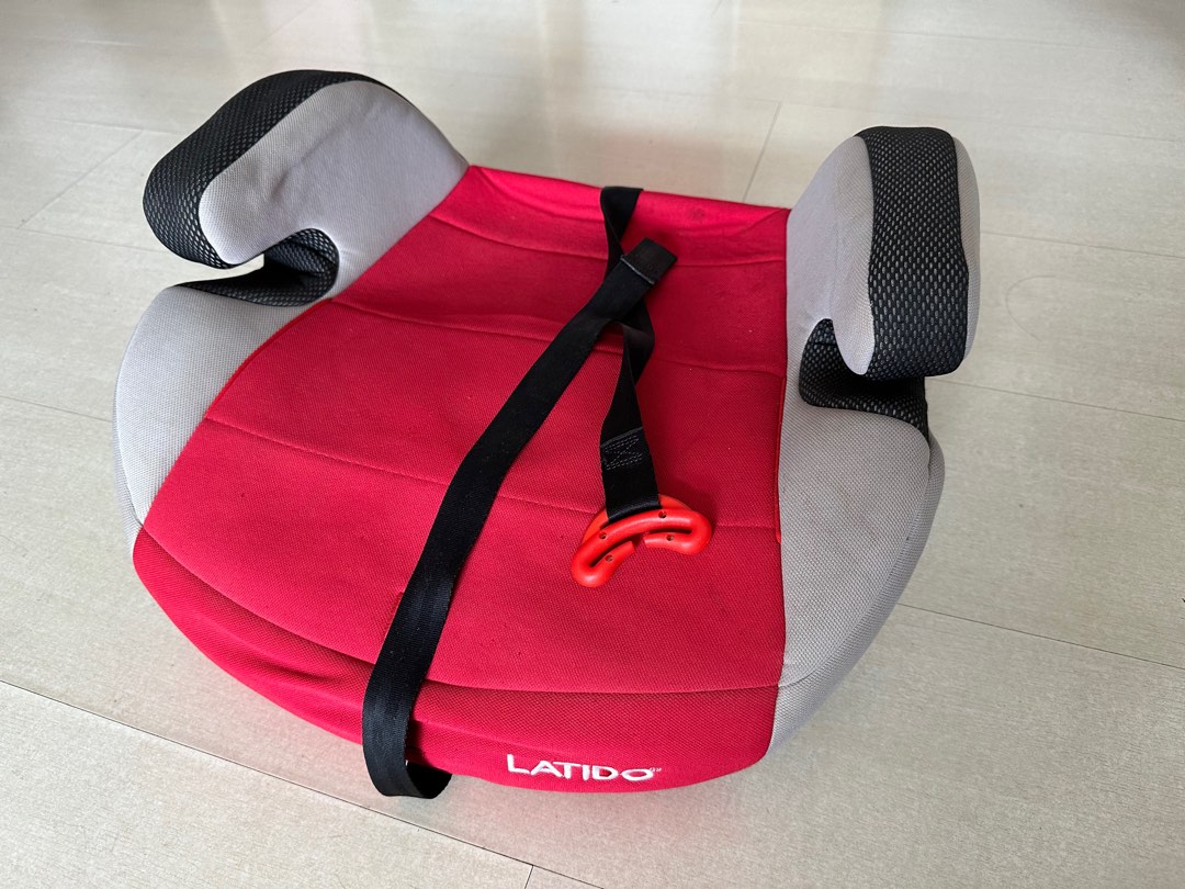 Free Child car seat, Babies & Kids, Going Out, Car Seats on Carousell