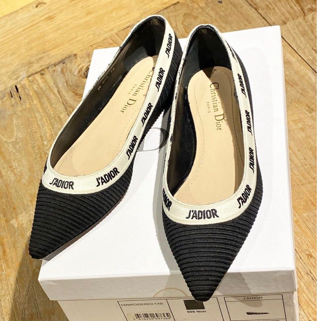 Jadior best sale flat shoes