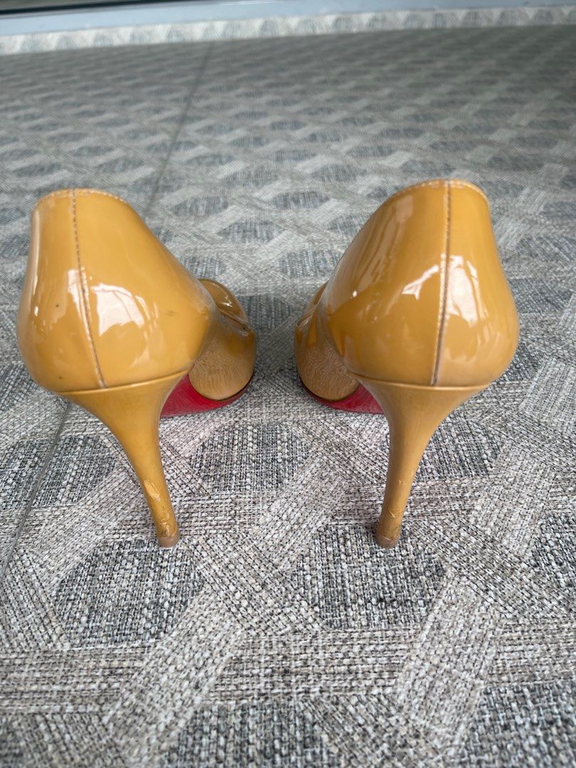 Christian louboutin clearance simple pumps