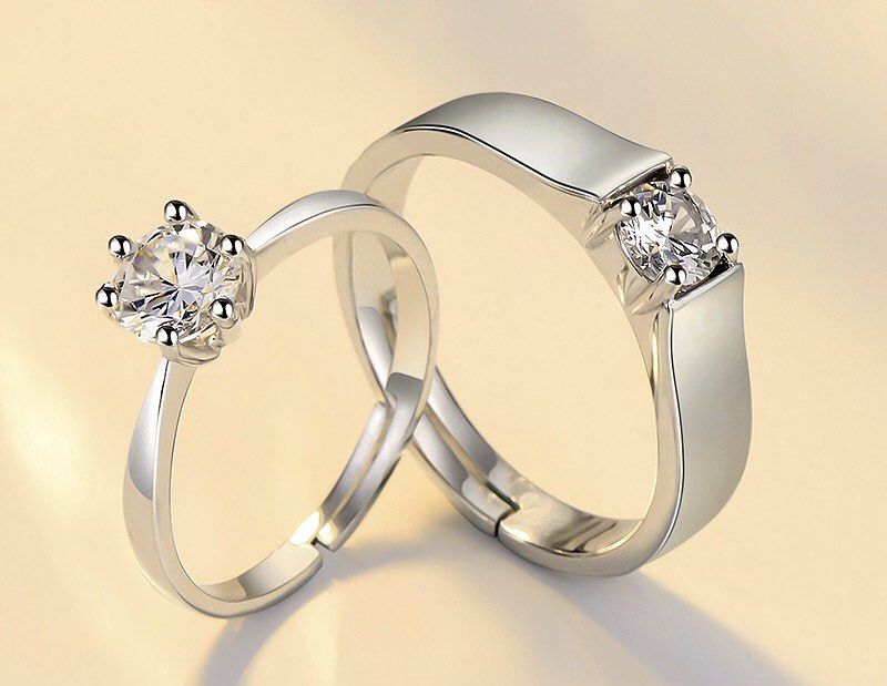 Classic silver couple adjustable diamond wedding rings