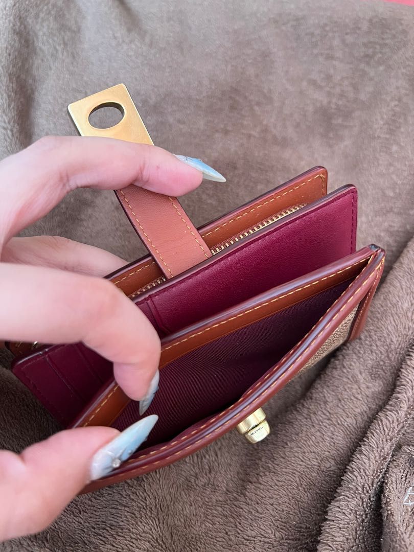Coach Hutton Wallet in Signature Canvas on Carousell