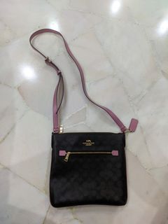 Coach sling bag
