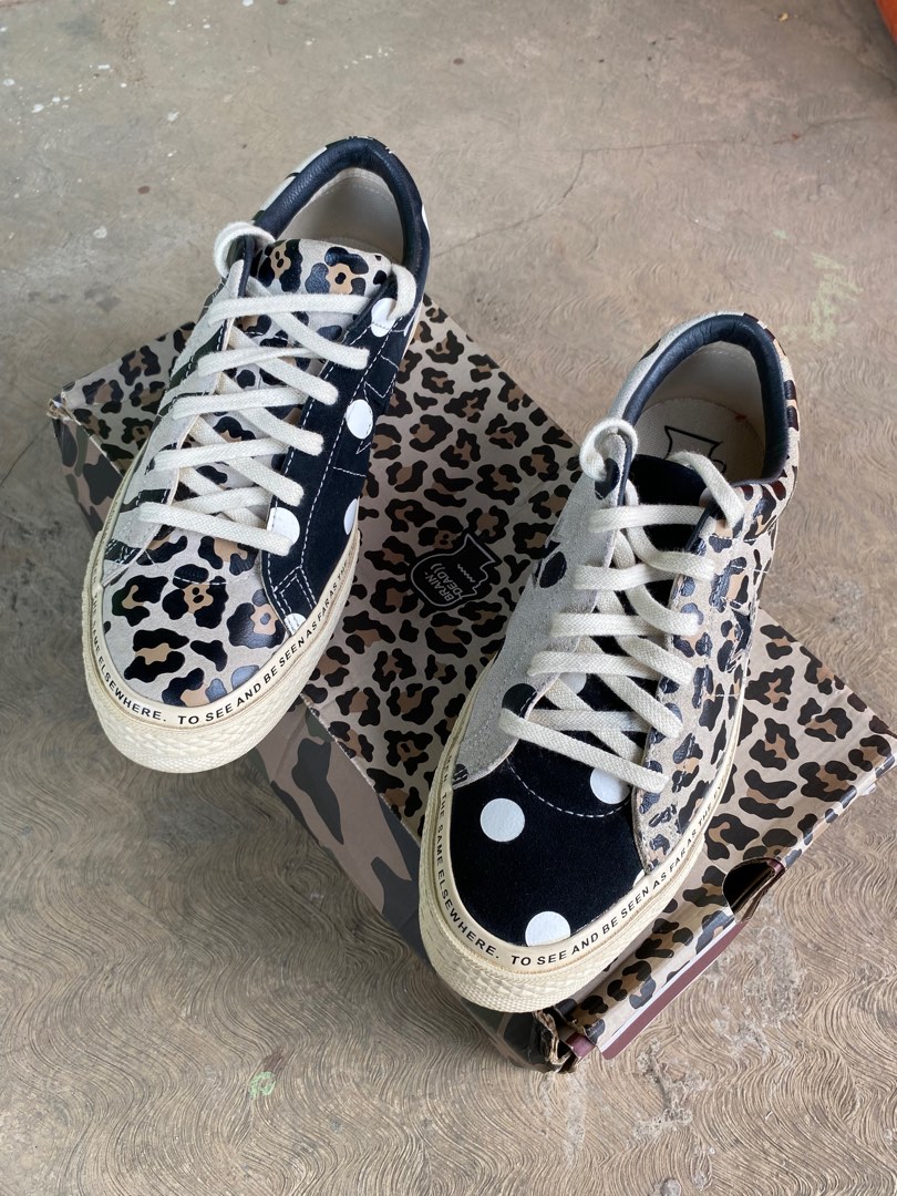 Converse we are brain dead sale