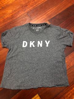 DKNY tshirt