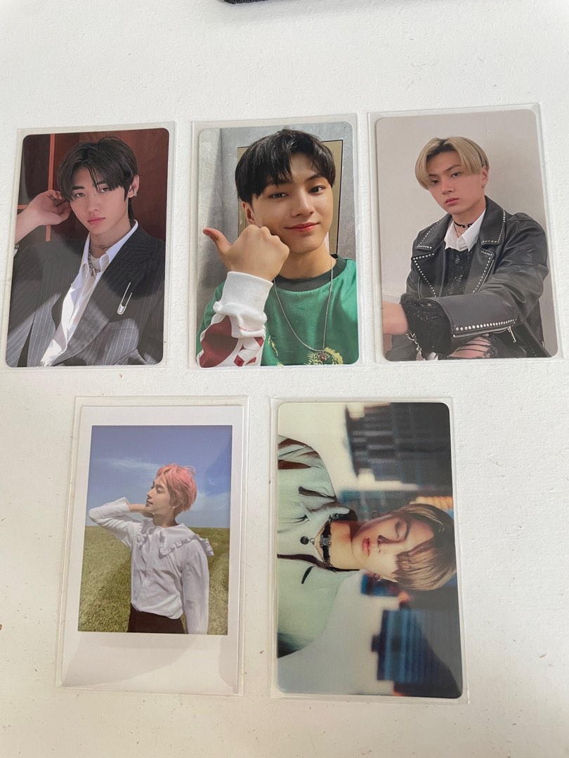 enhypen photocards on Carousell