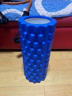 Foam roller and box for yoga 