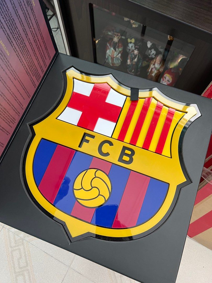 FCB football club Barcelona plaque official, Hobbies & Toys