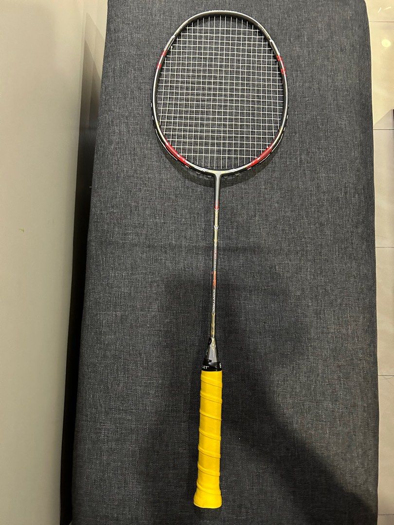 Yellow Felet Racket Felet The Legend Zakry Badminton Racket CONTROL, Sports Equipment ...