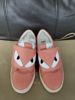 （分類：）位於 。 由 bigpiglam 提交（商品編號 1230558166，圖片 1）。簡介： 。