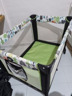 GRACO pack n play baby cot