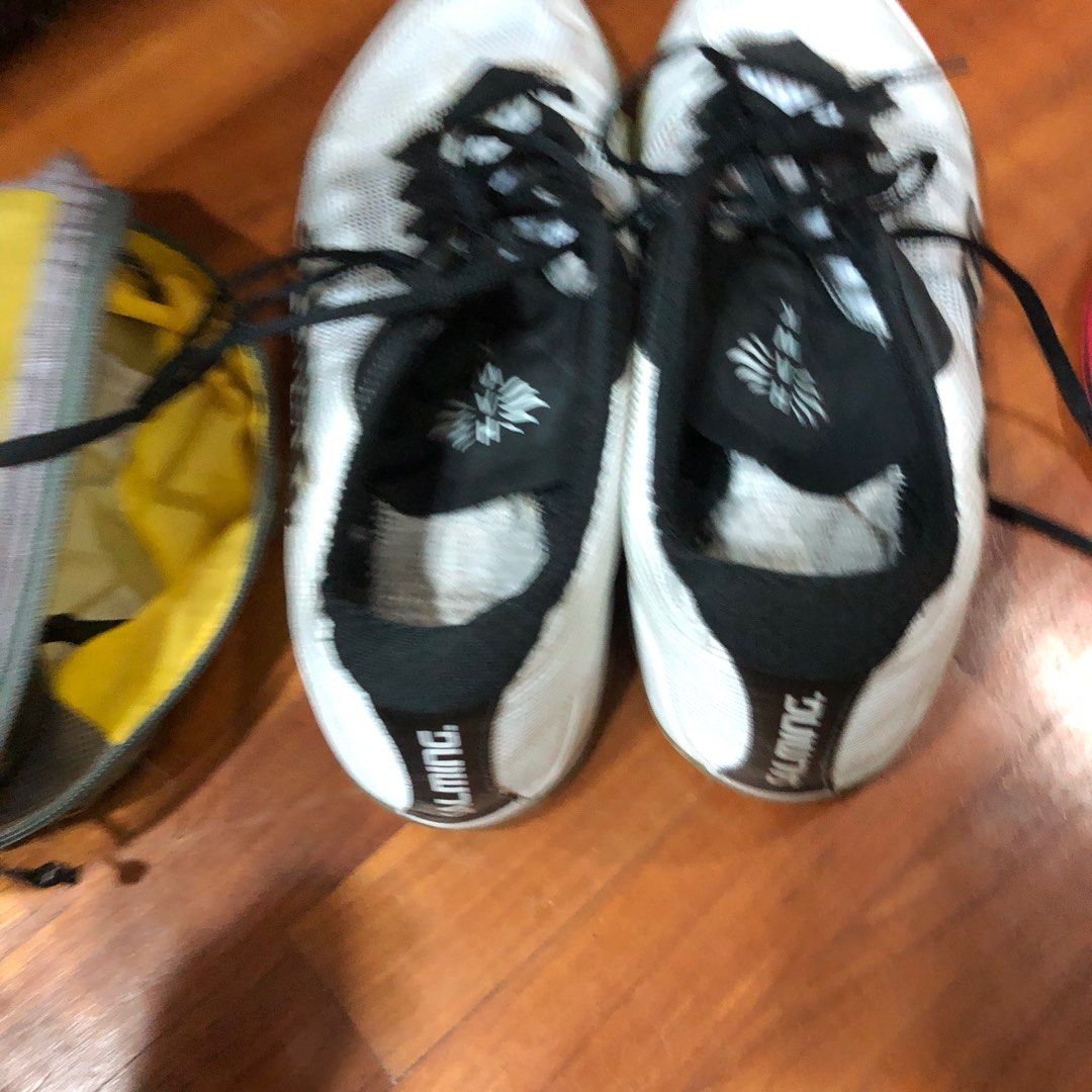 Where to sell used sneakers outlet