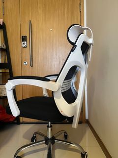 Hbada ergonomic recliner Gaming / office chair