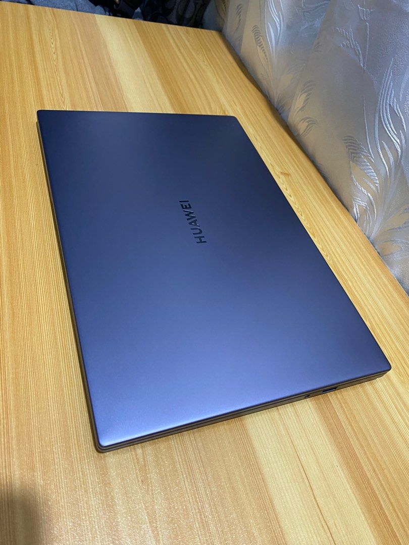 HUAWEI MATEBOOK D14 / RYZEN 5 3500U / 8GB RAM/ 512GB SSD / RADEON