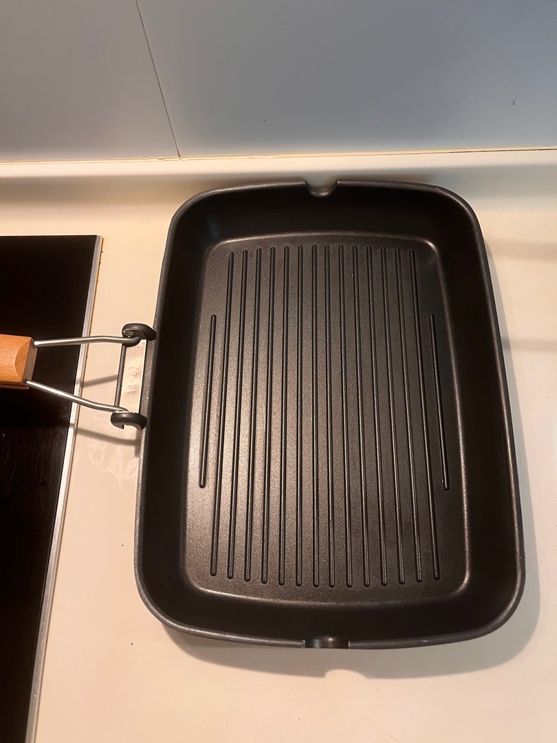 Ikea grill pan, TV & Home Appliances, Kitchen Appliances, Other Kitchen Appliances on Carousell