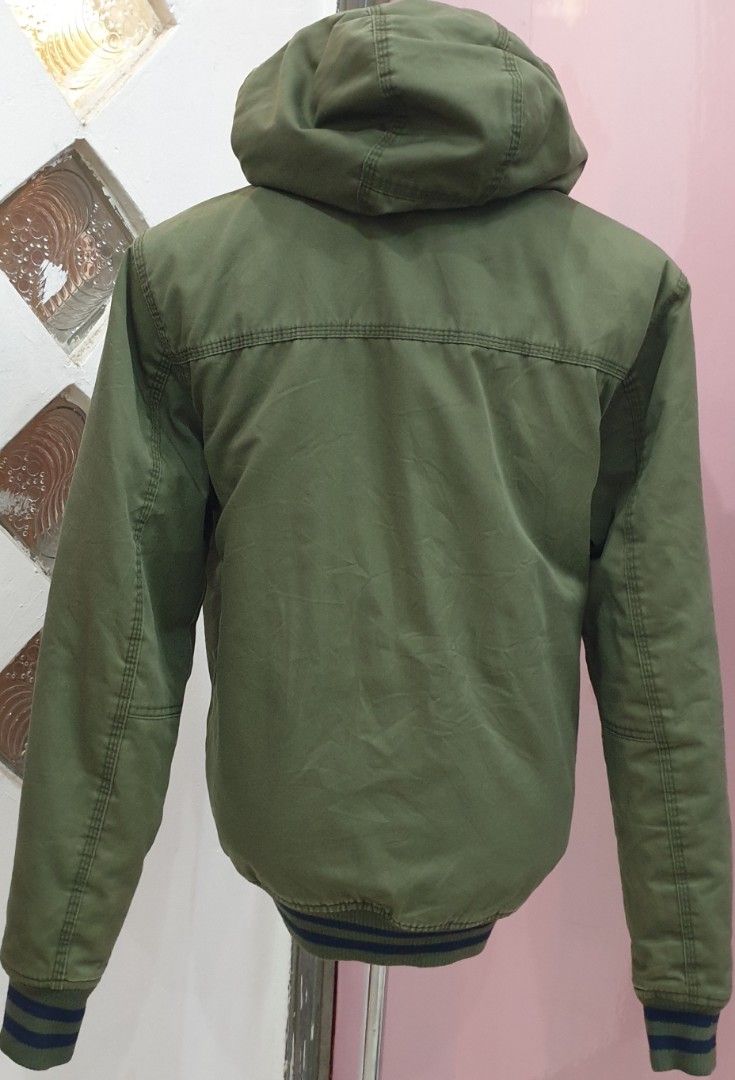 Hoodie h&m hijau sale army