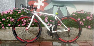 JBC PRO 公路車 AL 7005 SUPER LITE 。SORA 27段變速 105前變