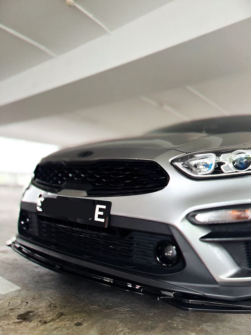 KIA Frameless carplate holder, Car Accessories, Car Plates on Carousell