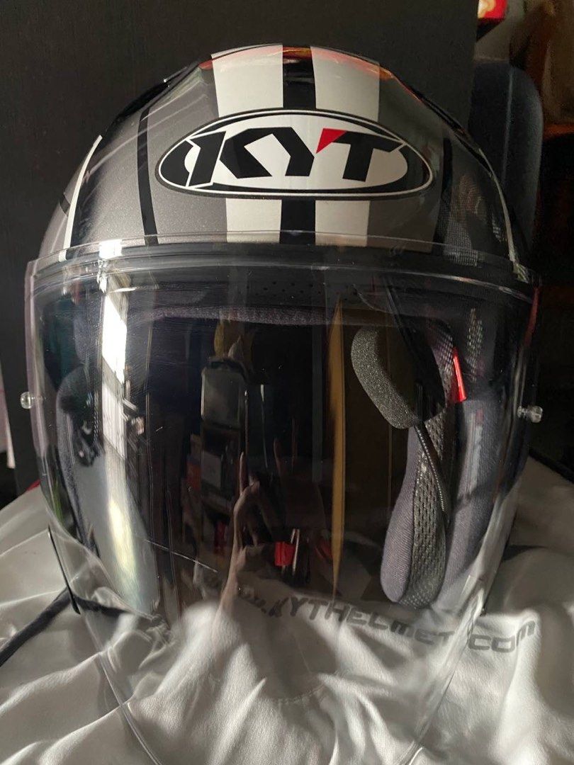 KYT Helmet XXL with Bluetooth (PSB Approved!), Motorcycles